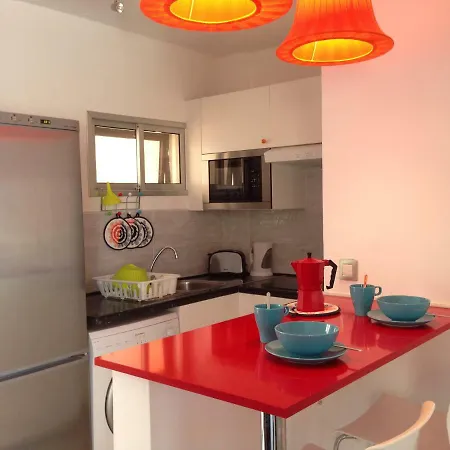 Wonderful Oceanview 1 Bed In San Eugenio Alto
