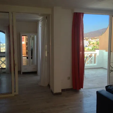 Wonderful Oceanview 1 Bed In San Eugenio Alto *